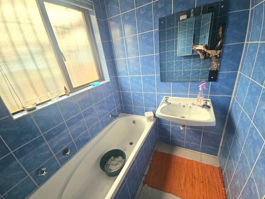 3 Bedroom Property for Sale in Colorado Park Western Cape